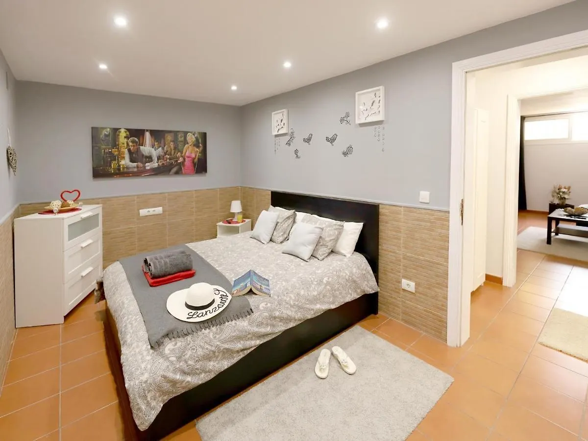 Апартаменты Casa Chloe Тиас